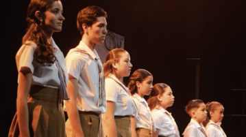 “The Sound of Music” en español at LLT